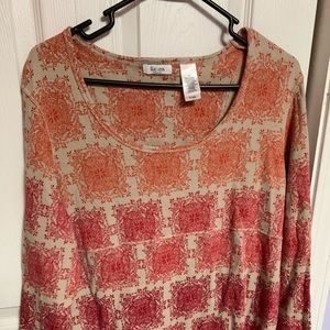 Beautiful thermal top with ombré print